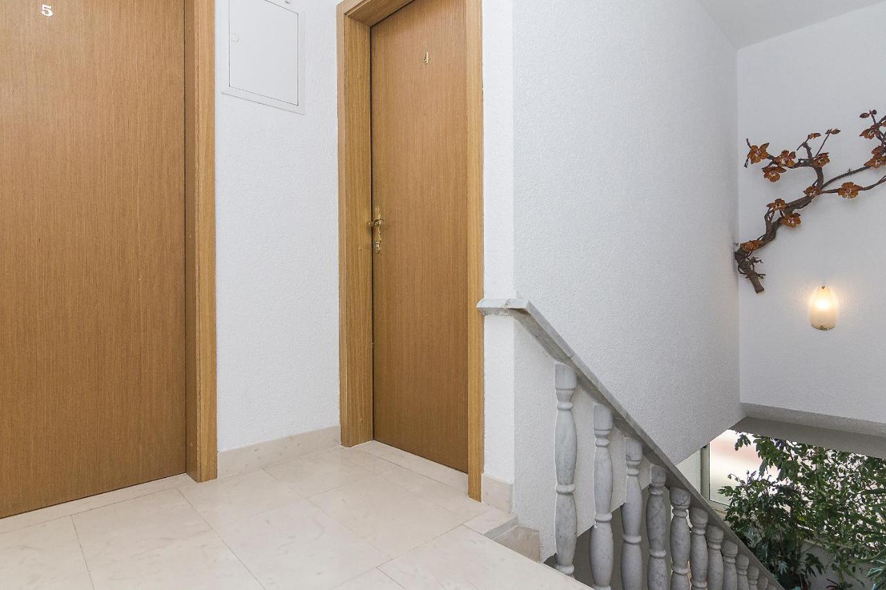 Apartments Erceg Makarska Exterior photo