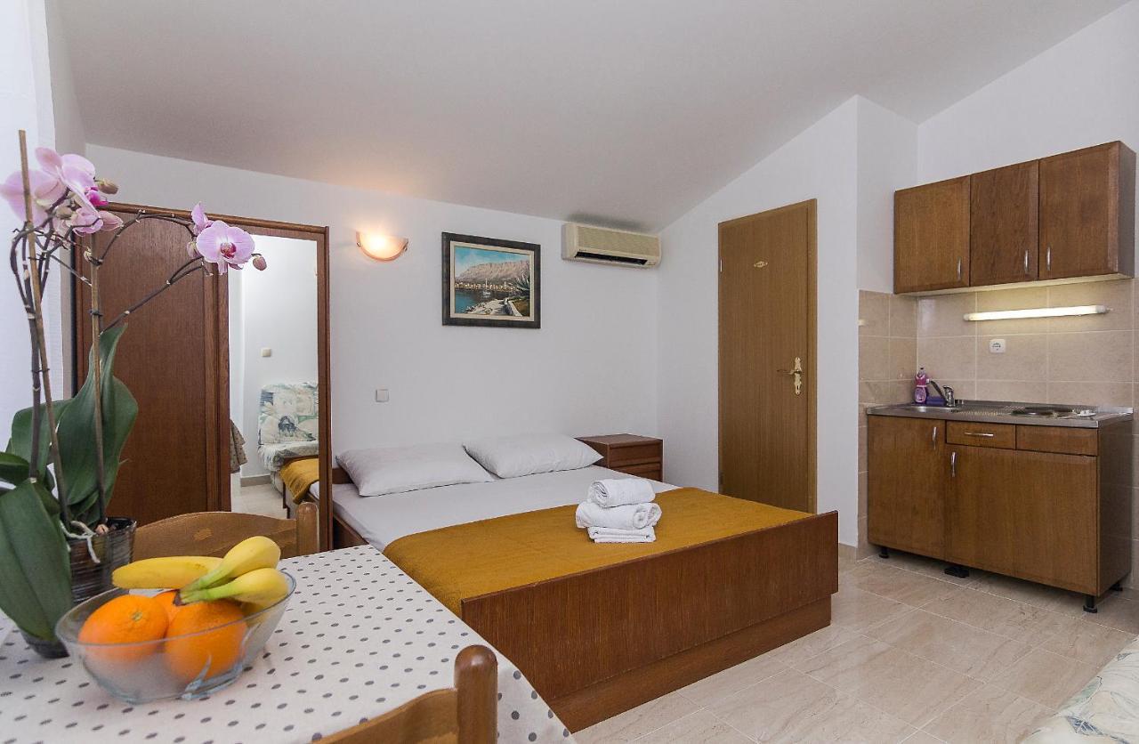 Apartments Erceg Makarska Exterior photo