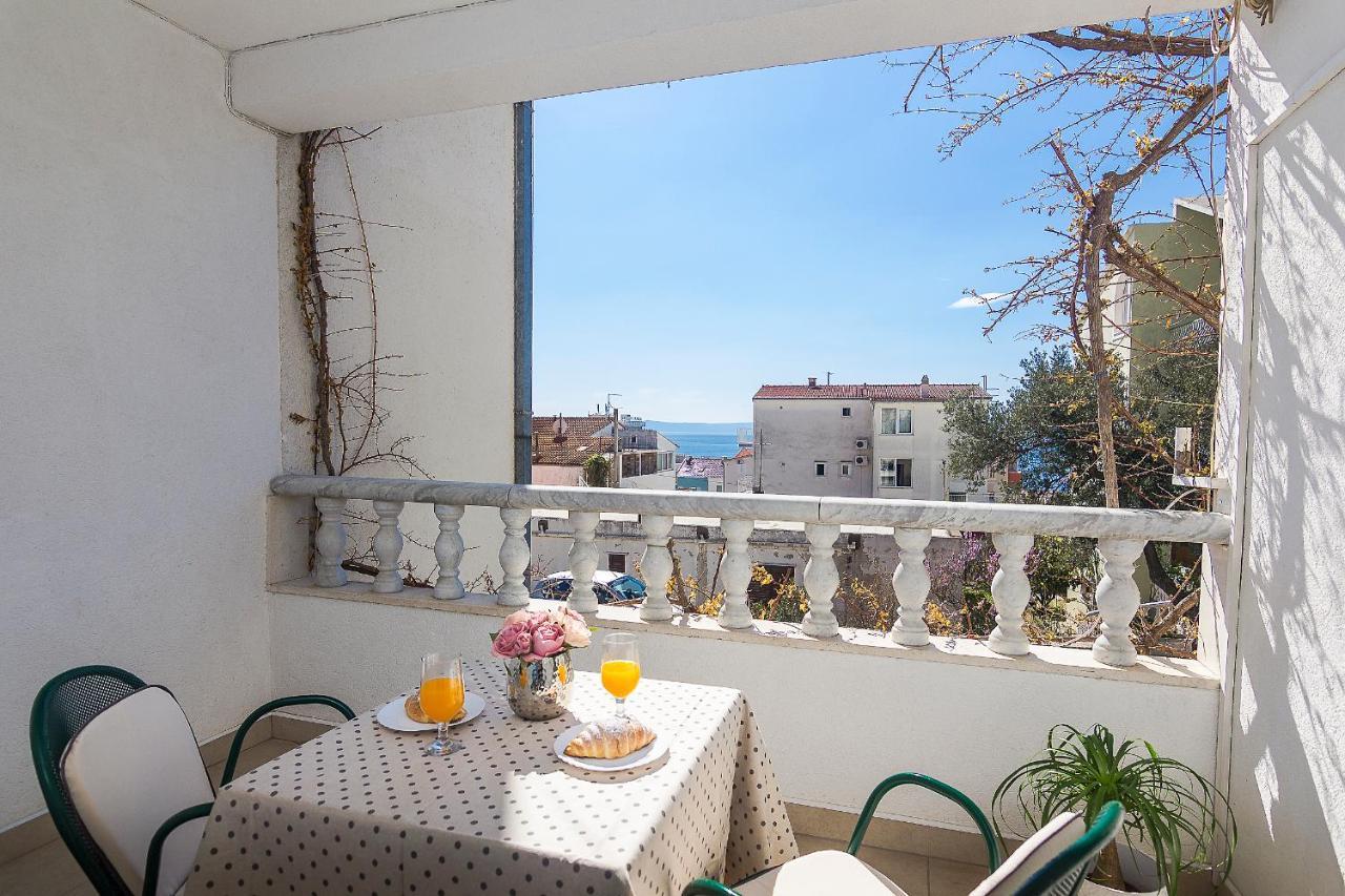 Apartments Erceg Makarska Room photo
