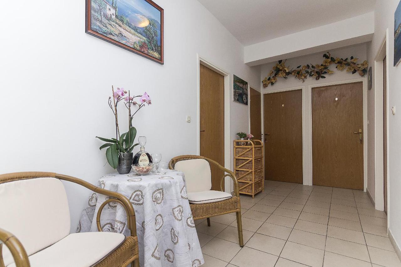Apartments Erceg Makarska Exterior photo